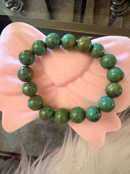 Green Ceramic Beaded Bracelet – Speckled Round Bead