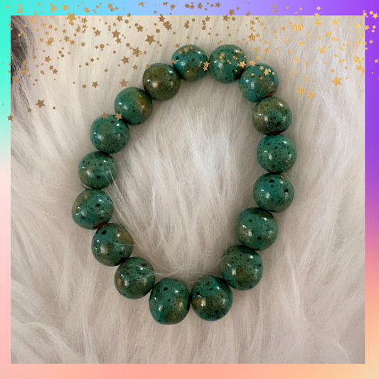 Green Ceramic Beaded Bracelet – Speckled Round Bead