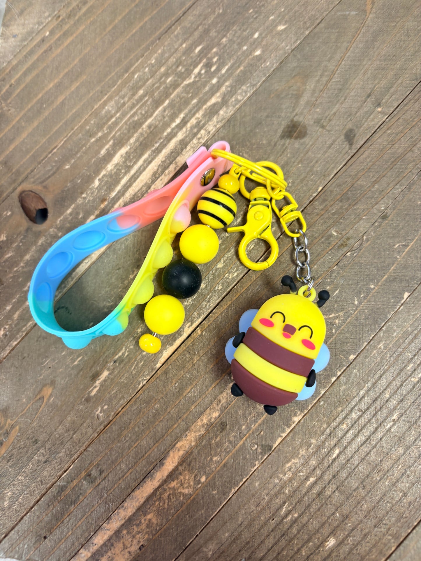 3D Smiling Bumblebee Keychain with Pop It Fidget Wristlet