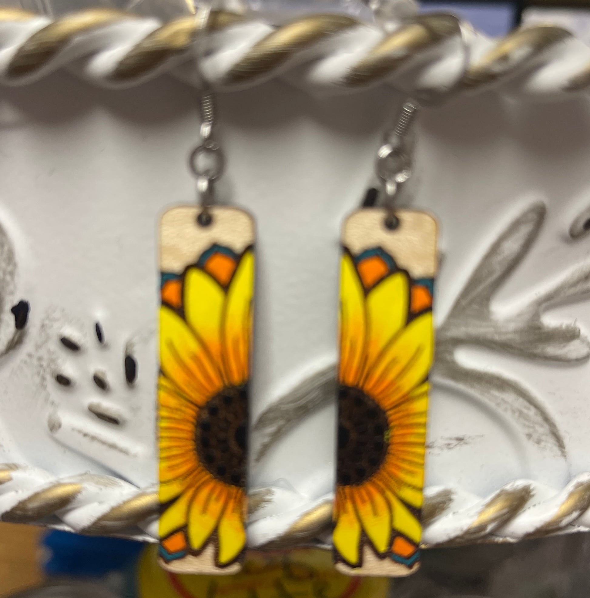 Bar Shaped Maple Sunflower Wooden wire EarringsPink tiful of LOVE