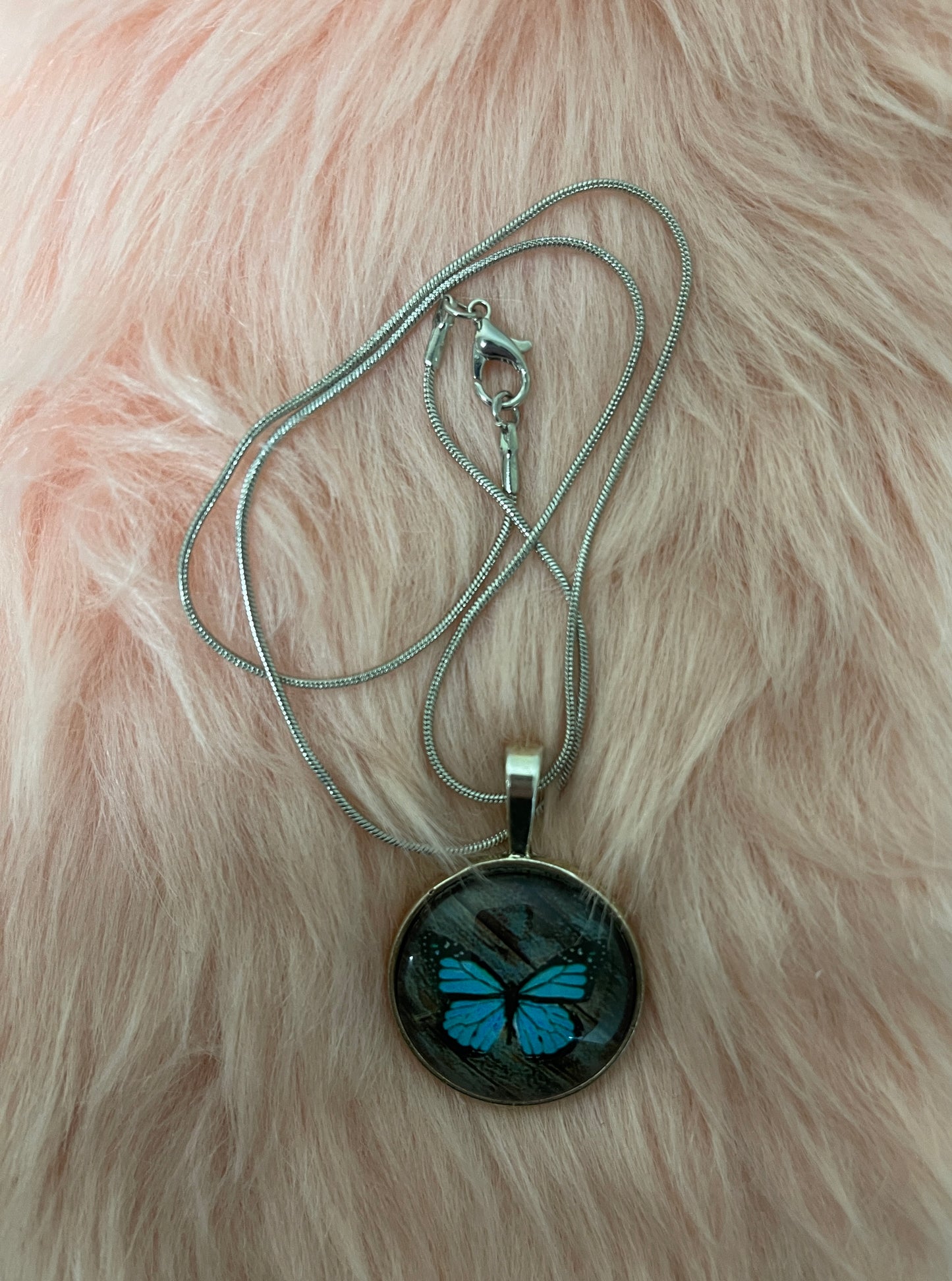 Butterfly-blue Cabochon Pendant on a silver chain NecklacePink tiful of LOVE