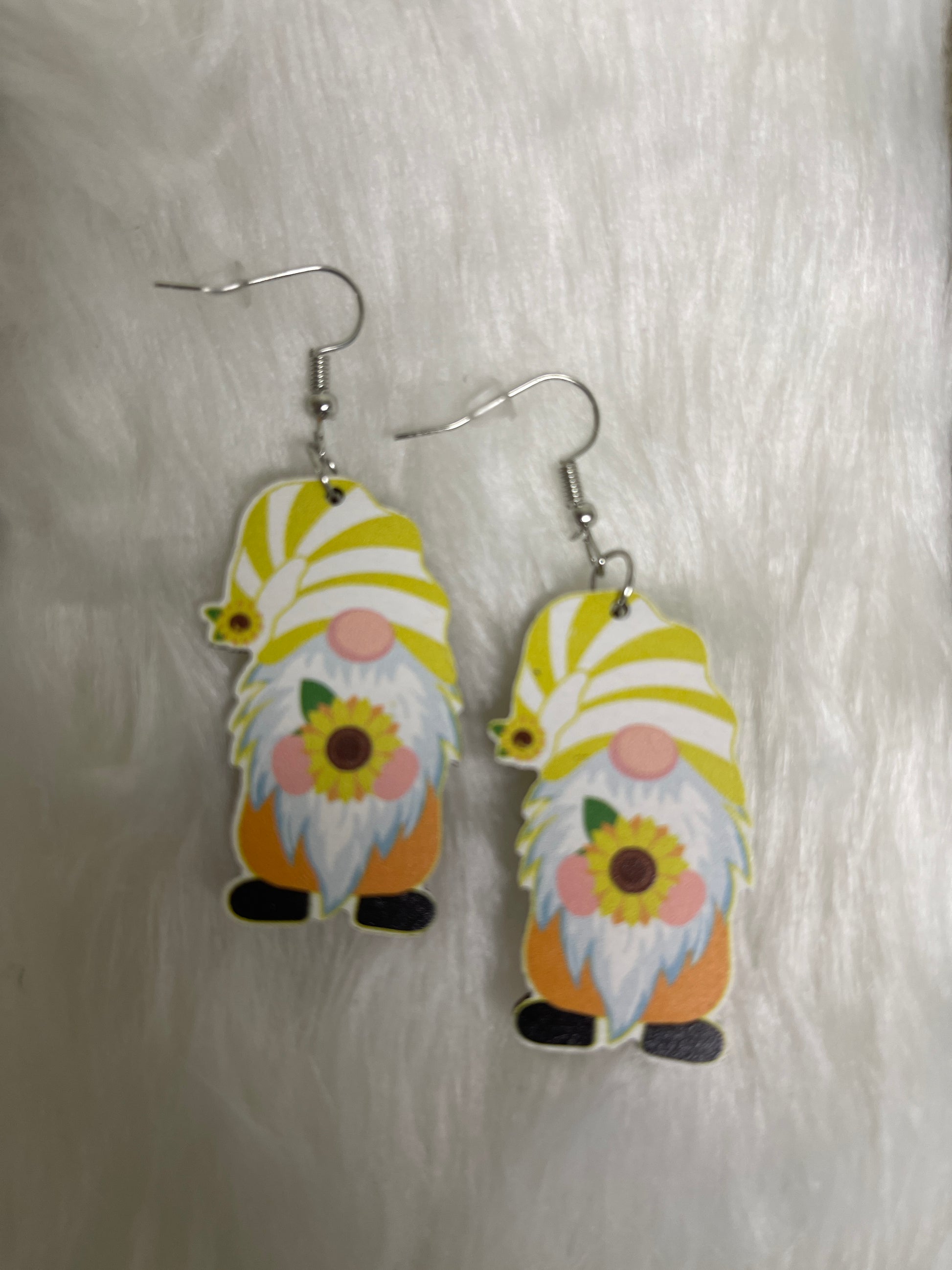 Another Sunflower Gnome Wire earringsPink tiful of LOVE