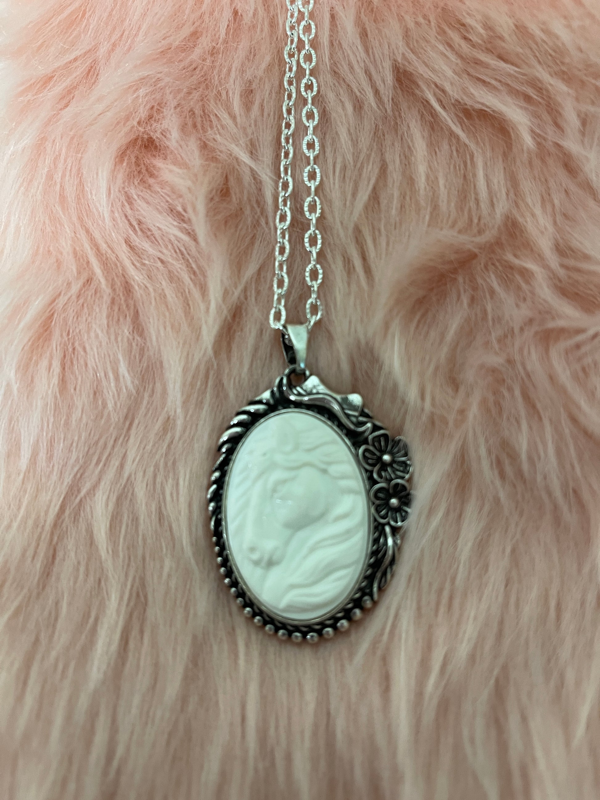 Horse Cameo Pendant on a Silver chain NecklacePink tiful of LOVE