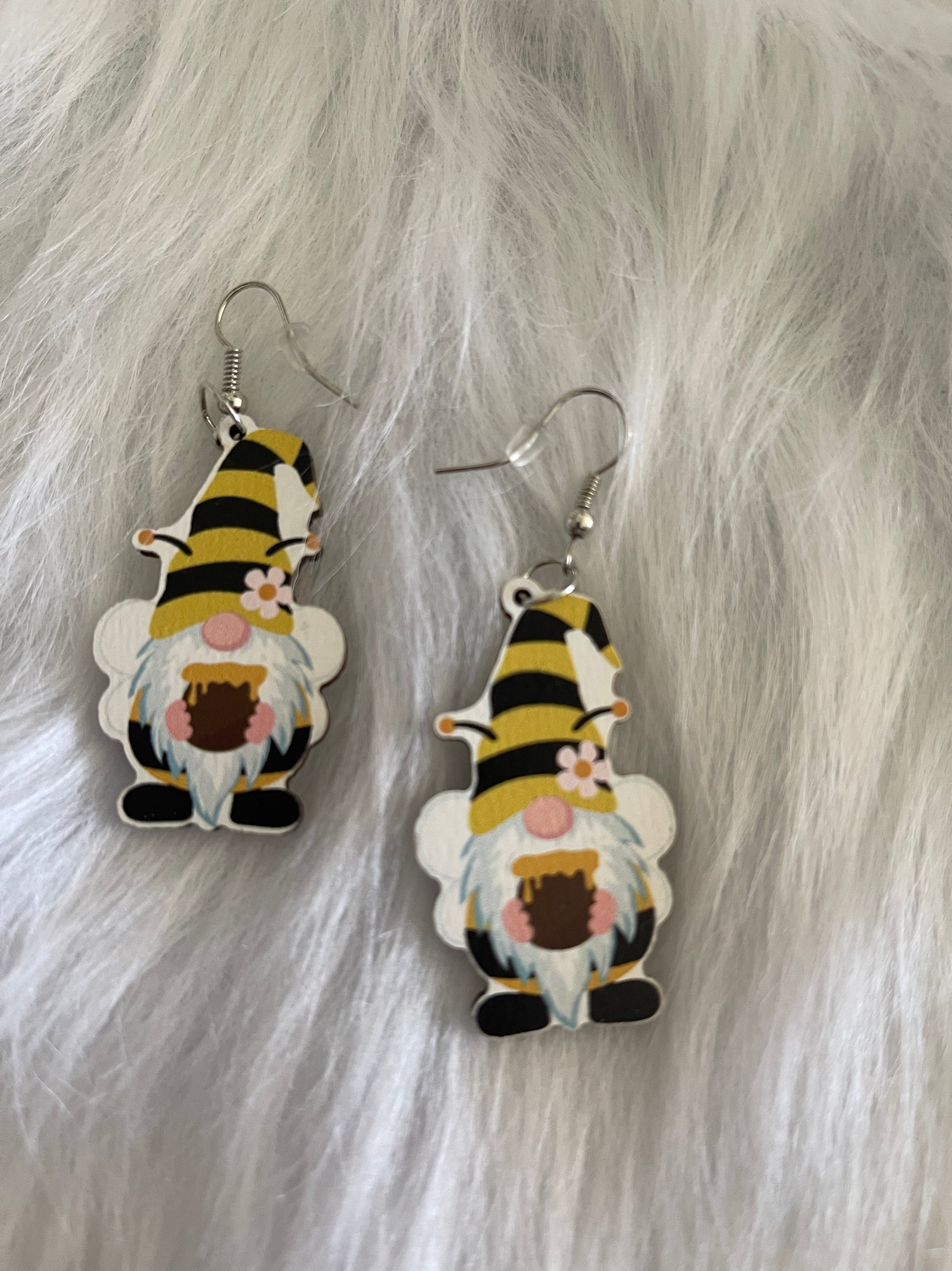 Honey Bee Gnome Wire earringsPink tiful of LOVE