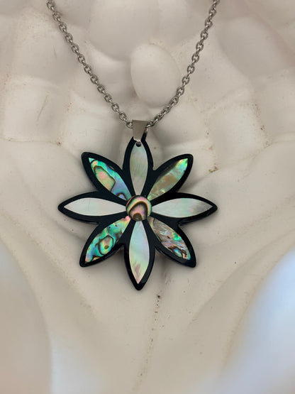 Floral Shell Inlay Pendant Necklace