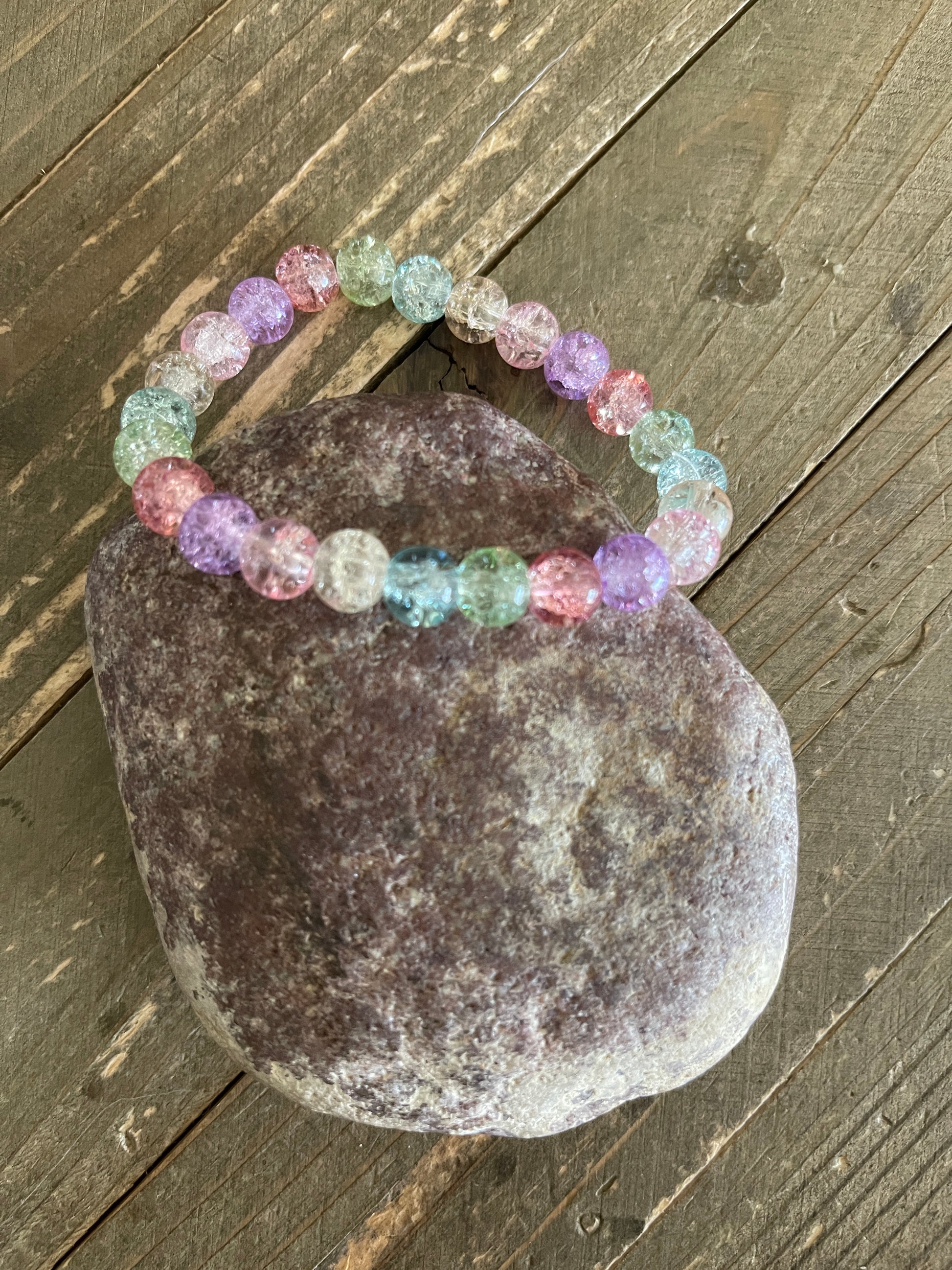 Multi-colored Cracked Beaded Stretch braceletPink tiful of LOVE