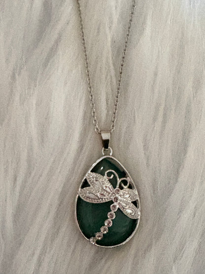 Green Agate Dragonfly Teardrop Pendant Necklace