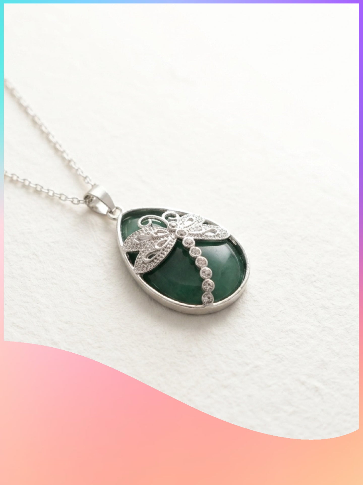Green Agate Dragonfly Teardrop Pendant Necklace