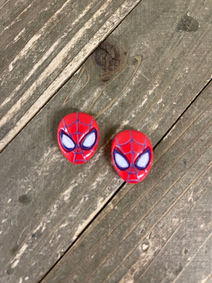 SPIDERMAN Stud EarringsPink tiful of LOVE