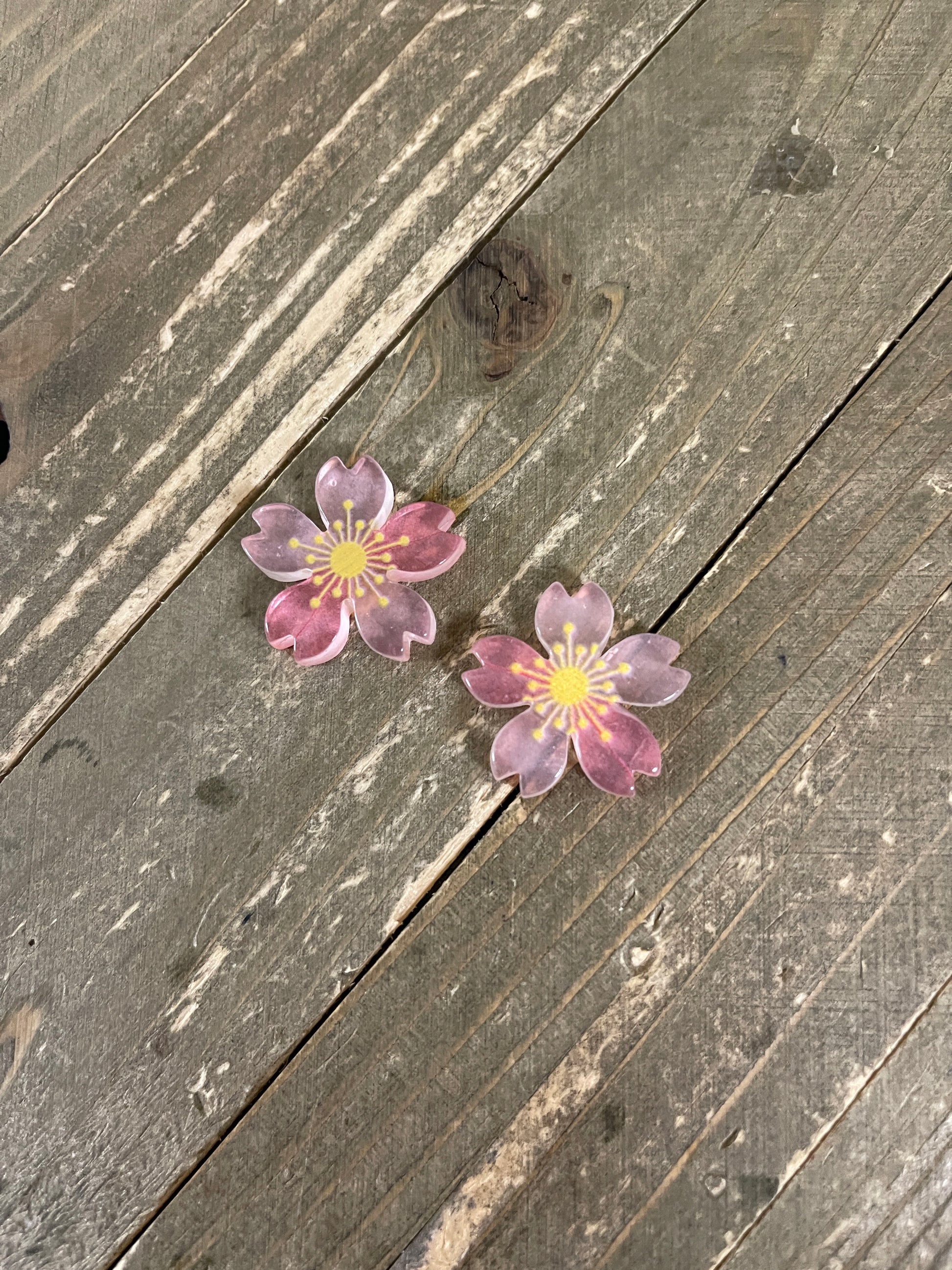 FLORAL EXPLOSION COLLECTON Stud Earrings (6 different colors)Pink tiful of LOVE