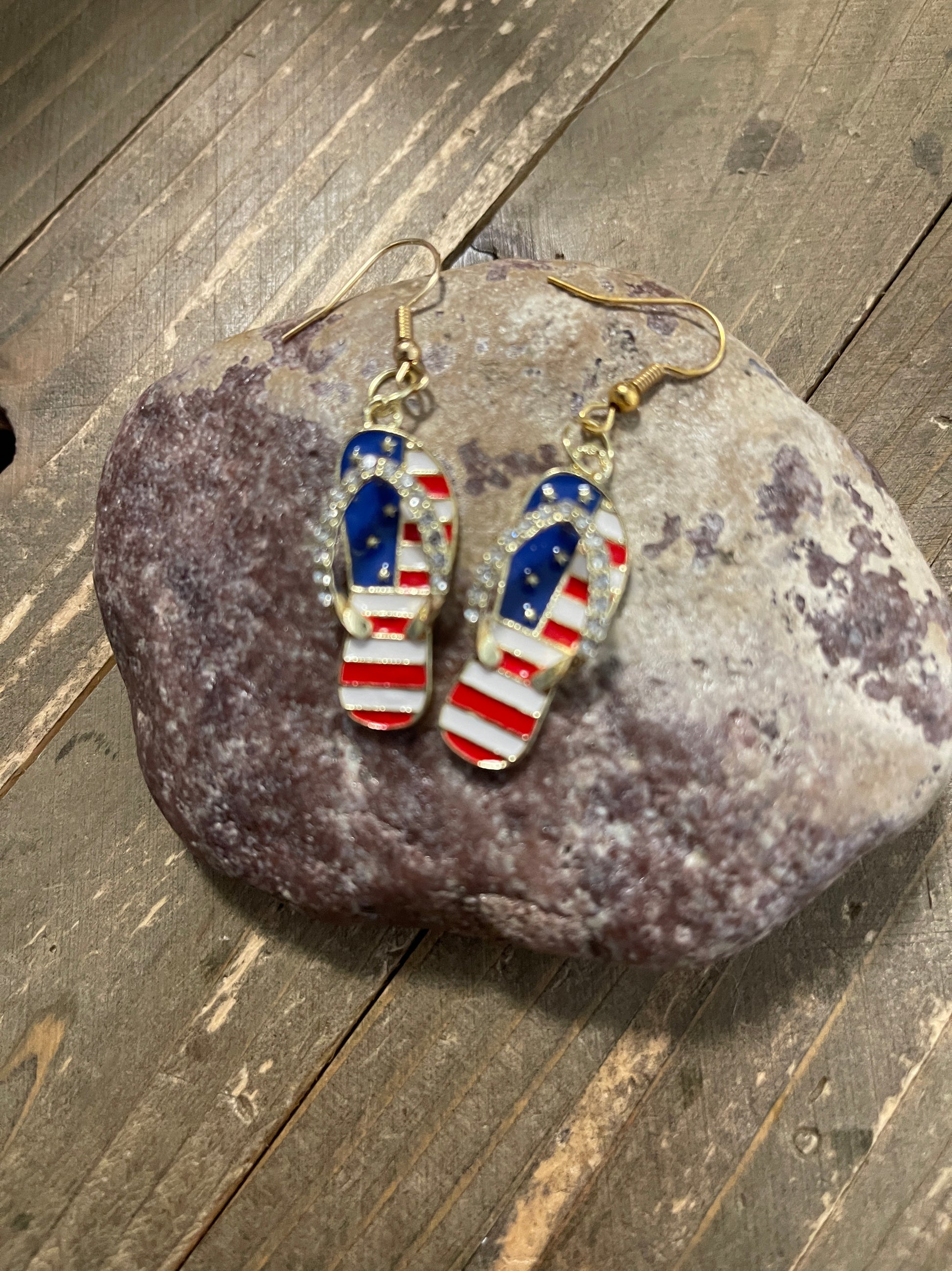 Patriotic Flip Flops Gold &amp; Rhinestone Charm Wire EarringsPink tiful of LOVE