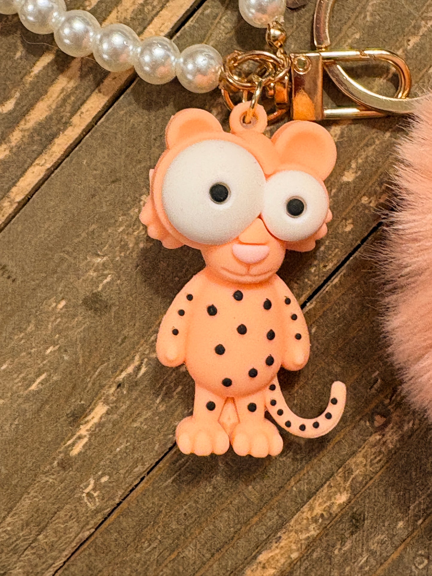 Silly Peach Critter Pearl Wristlet Keychain