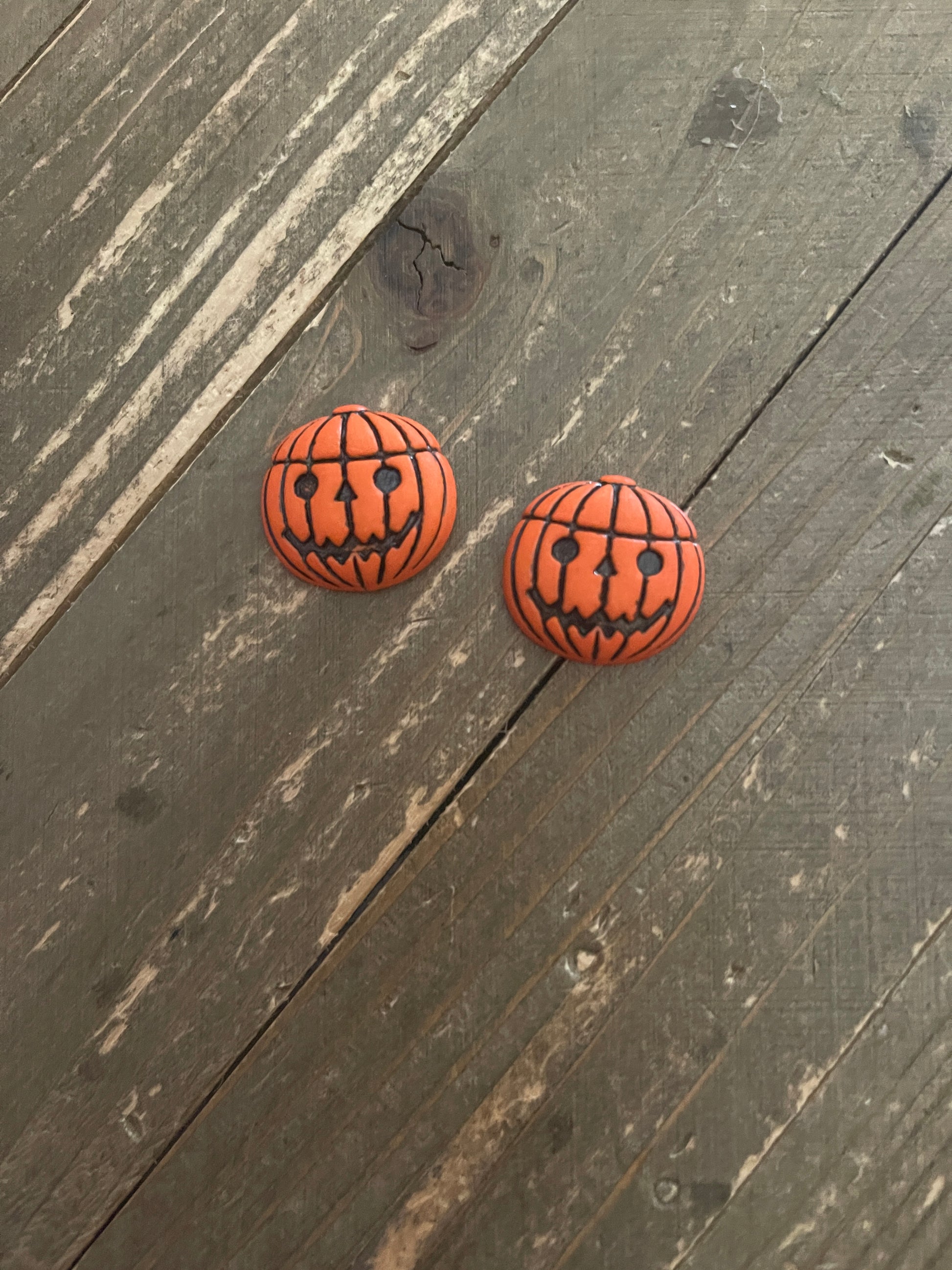 Halloween Pumpkins Collection Stud EarringsPink tiful of LOVE