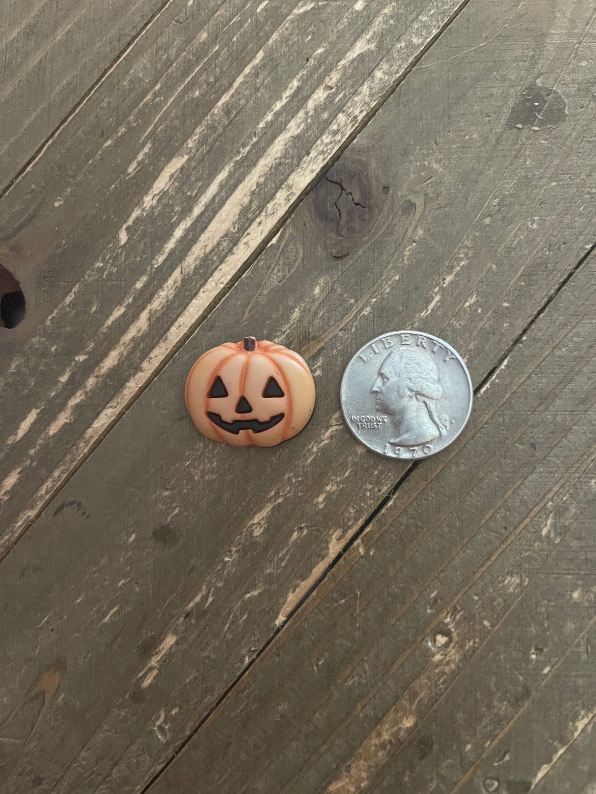 Halloween Pumpkins Collection Stud EarringsPink tiful of LOVE
