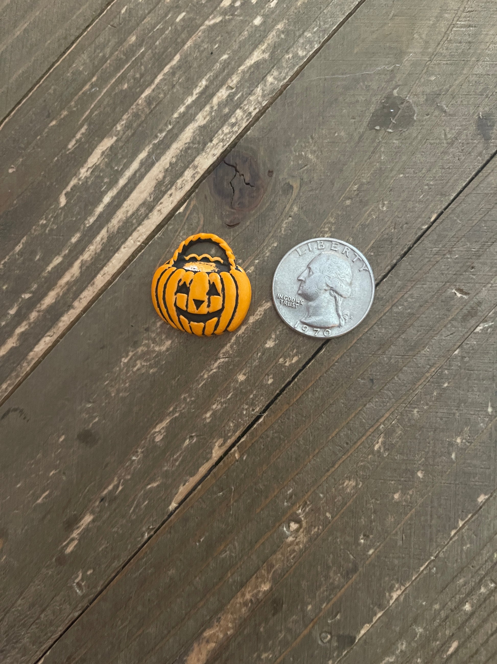Halloween Pumpkins Collection Stud EarringsPink tiful of LOVE