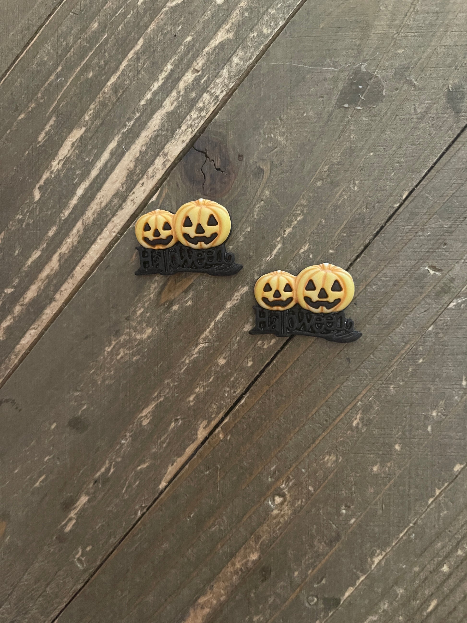 Halloween Pumpkins Collection Stud EarringsPink tiful of LOVE