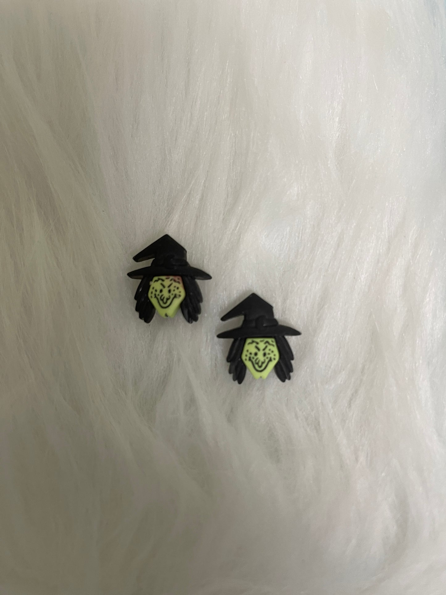 Witch Stud EarringsPink tiful of LOVE