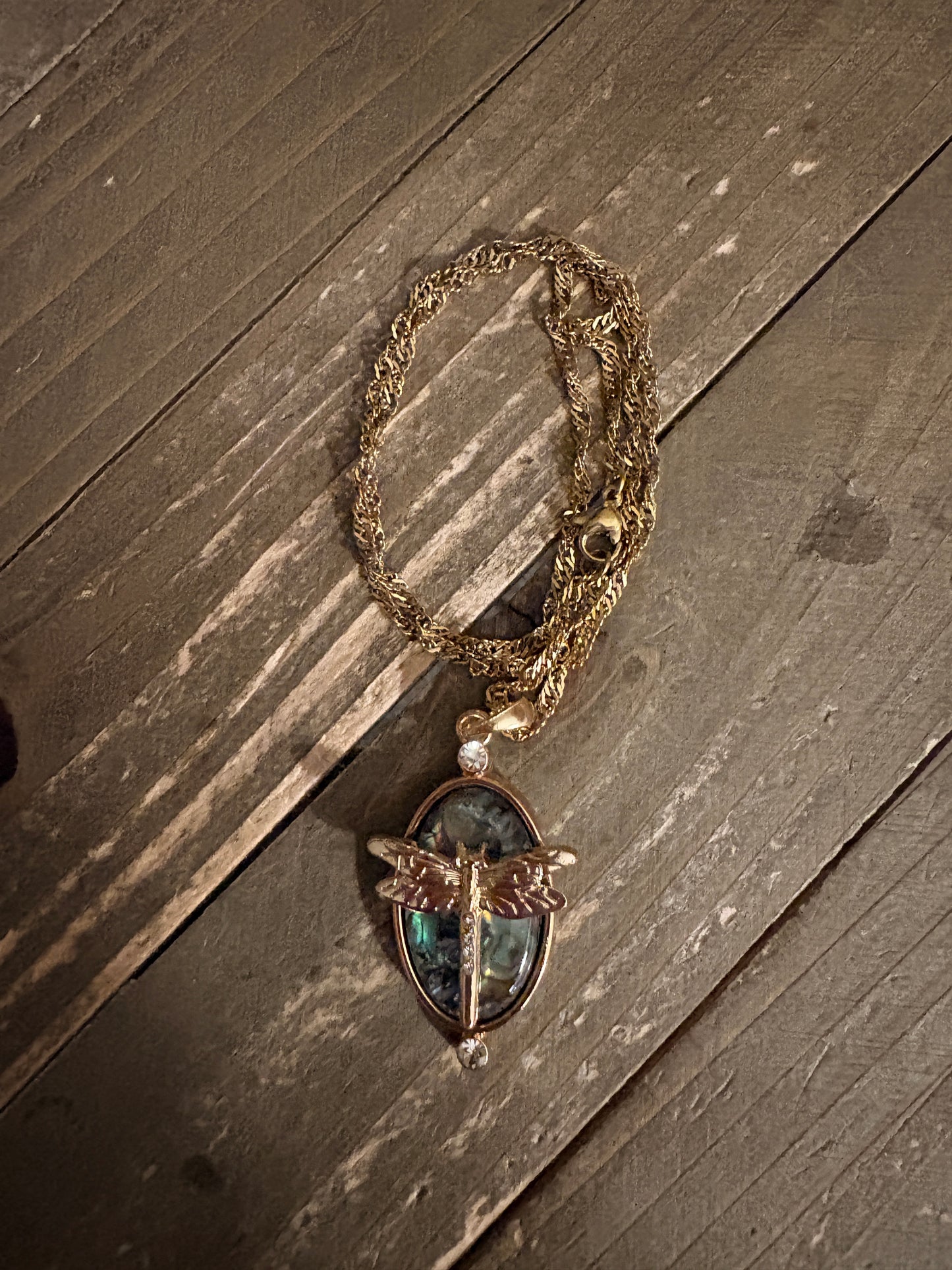 Iridescent Dragonfly Oval Pendant Necklace – Rhinestone Gold Chain Jewelry