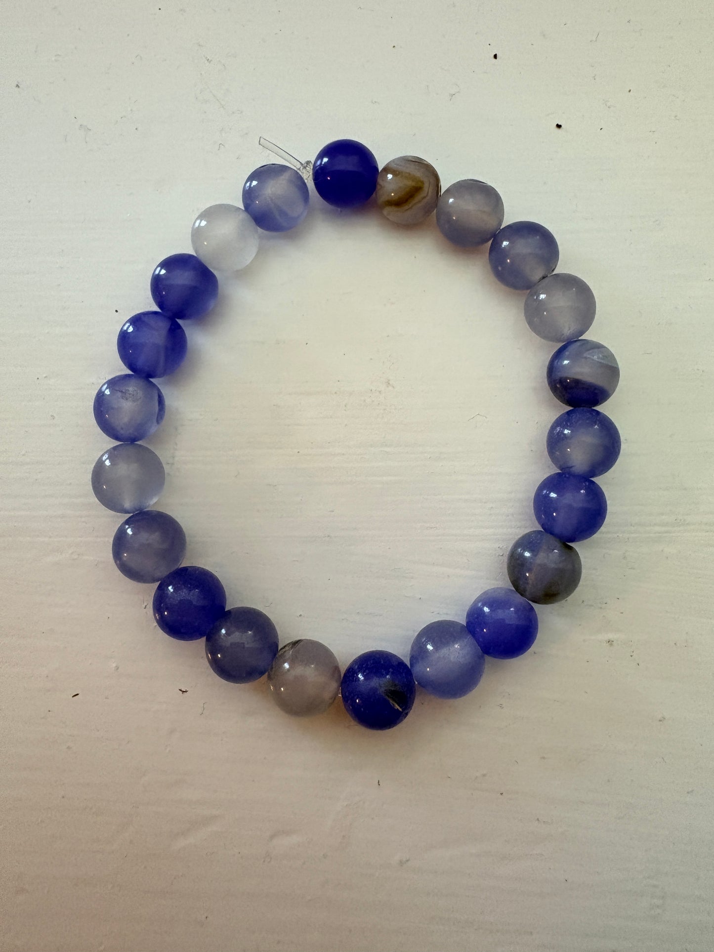 Blue Dyed Agate Round Beaded Stretch Bracelet — 8mm Glossy Beads, 7"