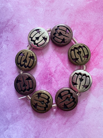 Multicolor Metal Jack-O-Lantern Pumpkin Beaded Stretch Bracelet — Halloween, 16mm Beads