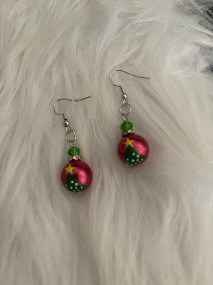 Christmas Tree Glass Pearl Wire EarringsPink tiful of LOVE