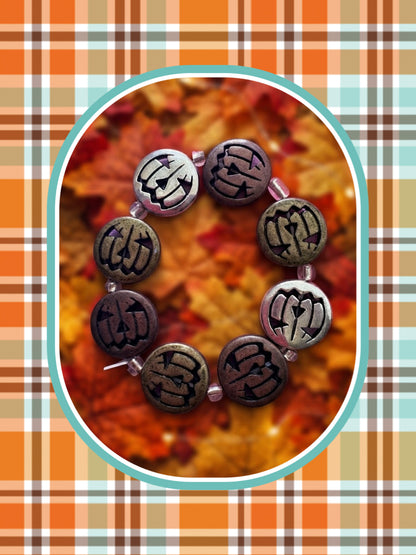 Multicolor Metal Jack-O-Lantern Pumpkin Beaded Stretch Bracelet — Halloween, 16mm Beads
