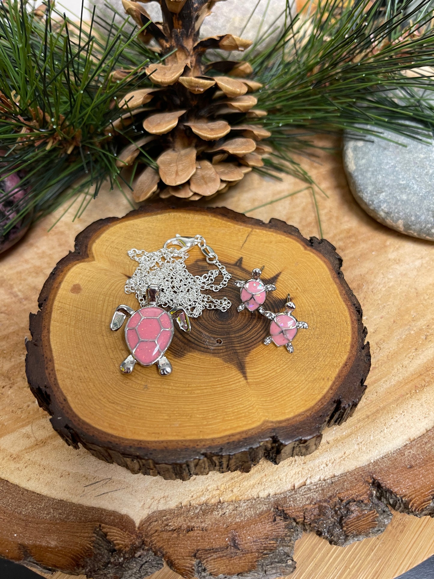 Pink Sea Turtle Jewelry Set (includes necklace &amp; earrings)Pink tiful of LOVE