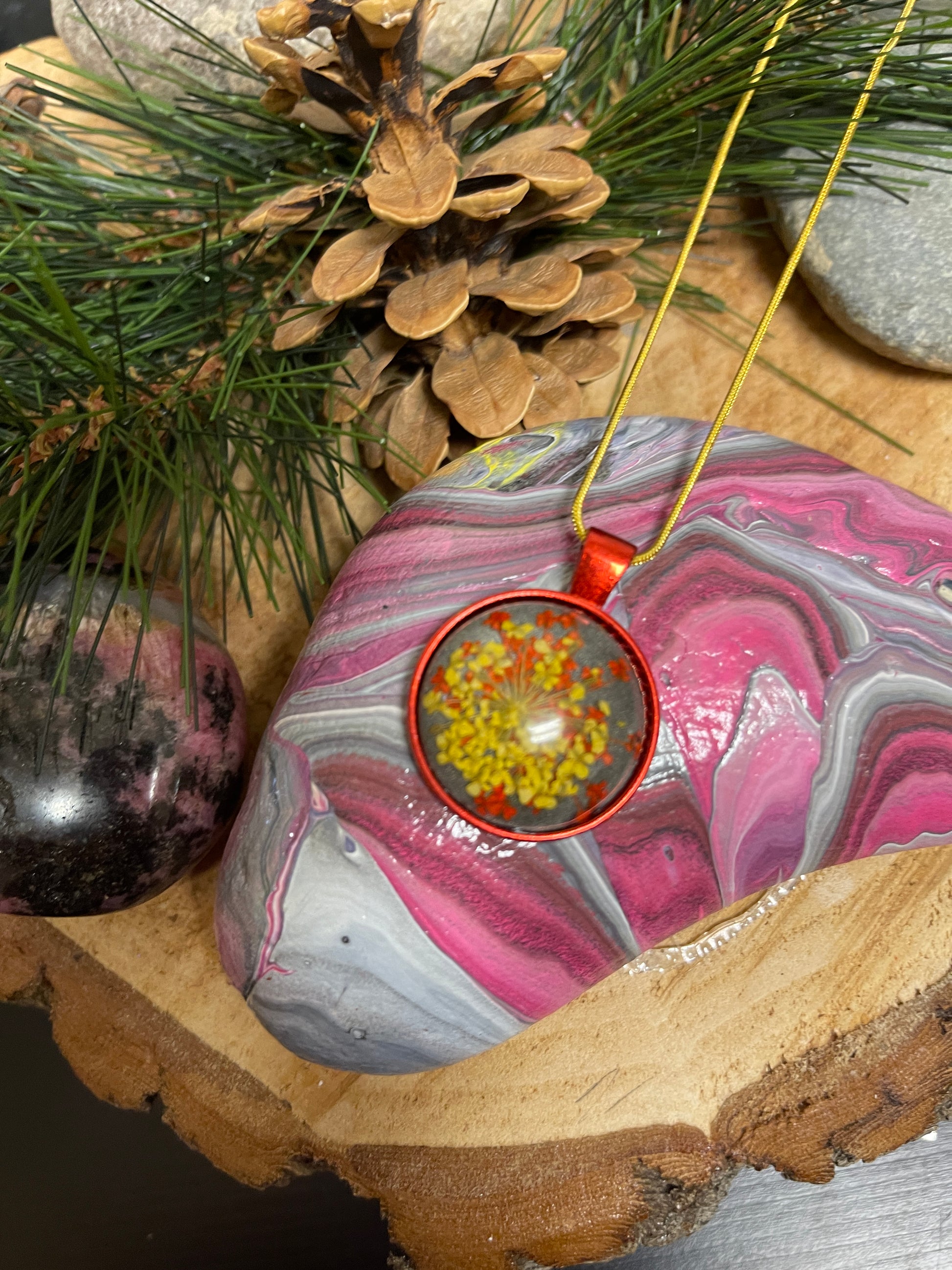 Flower Cabochon Round  Pendant on a Gold Chain NecklacePink tiful of LOVE