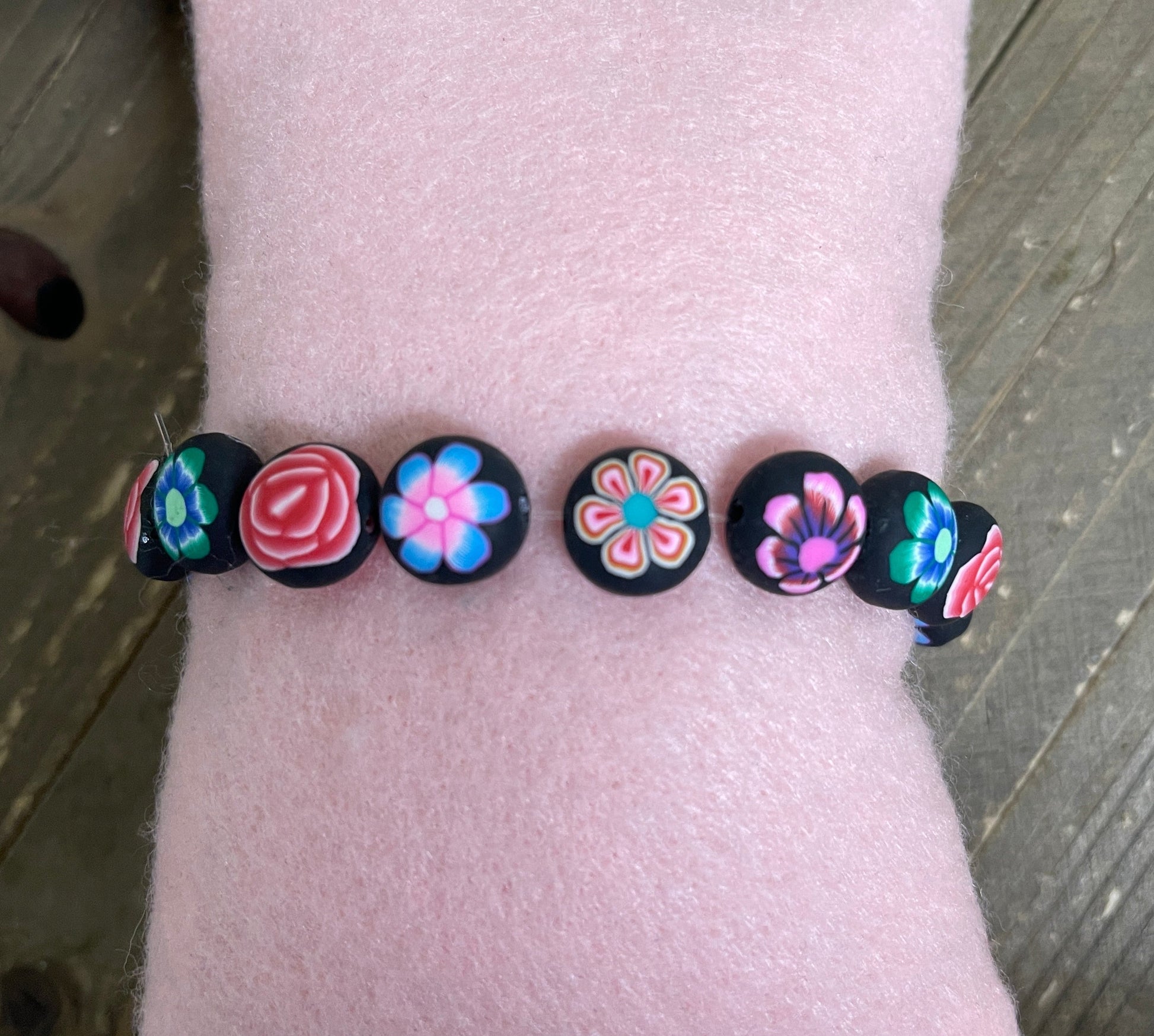 Multi Flower Clay beaded Stretch braceletPink tiful of LOVE