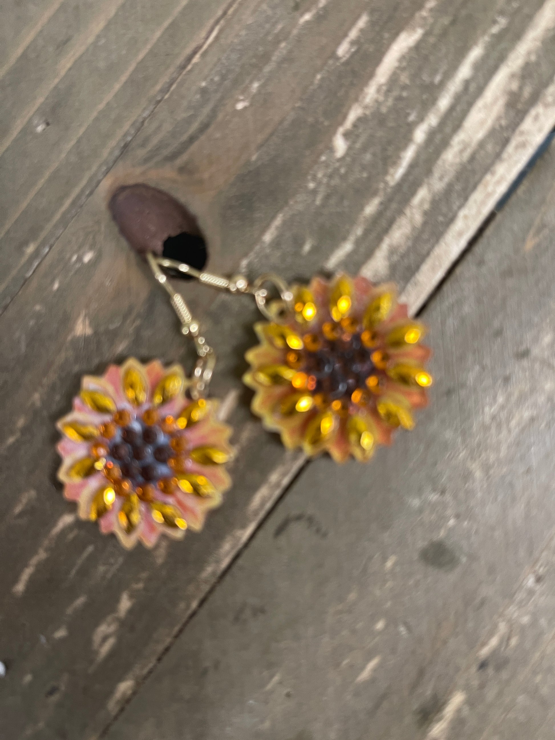 Diamond Painting Sunflower Wire EarringsPink tiful of LOVE