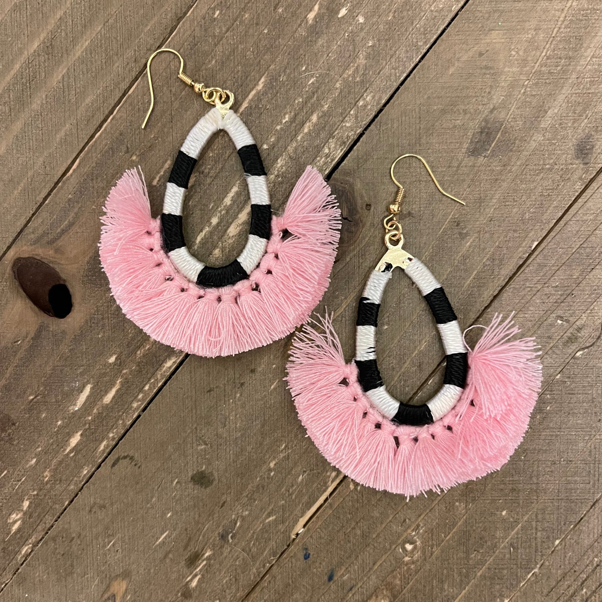 Black &amp; White Striped Teardrop Fringe Wire EarringPink tiful of LOVE