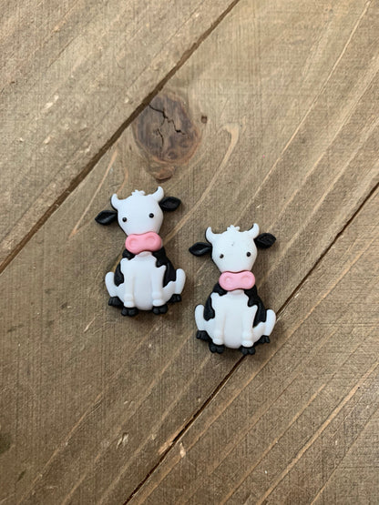 Moove-It Cow Sitting Stud Earrings – Cute Plastic Farm Animal Jewelry