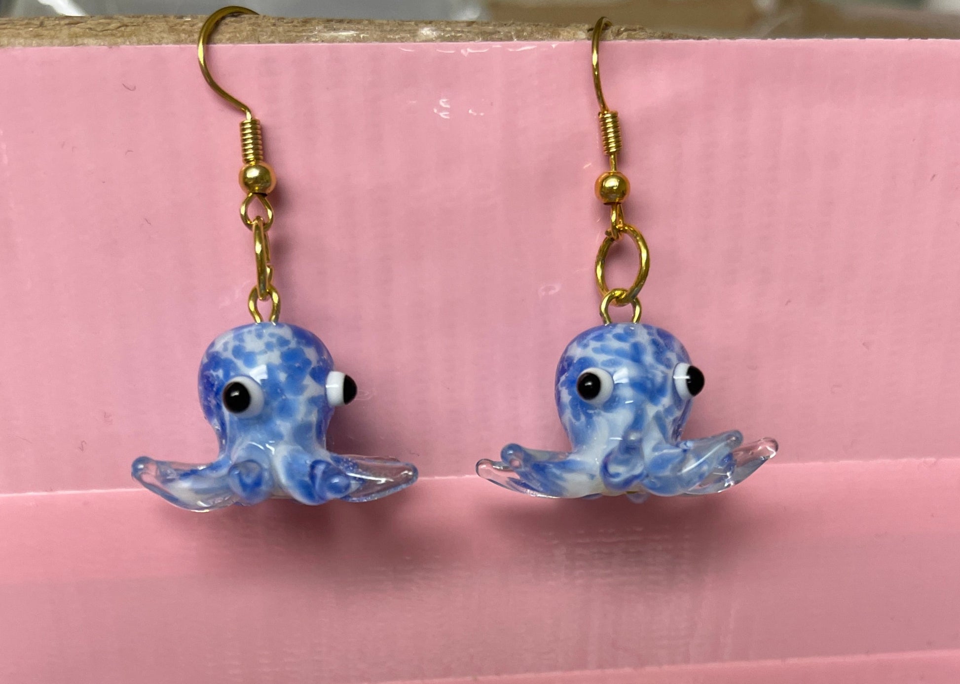 Octopus charm Wire EarringPink tiful of LOVE