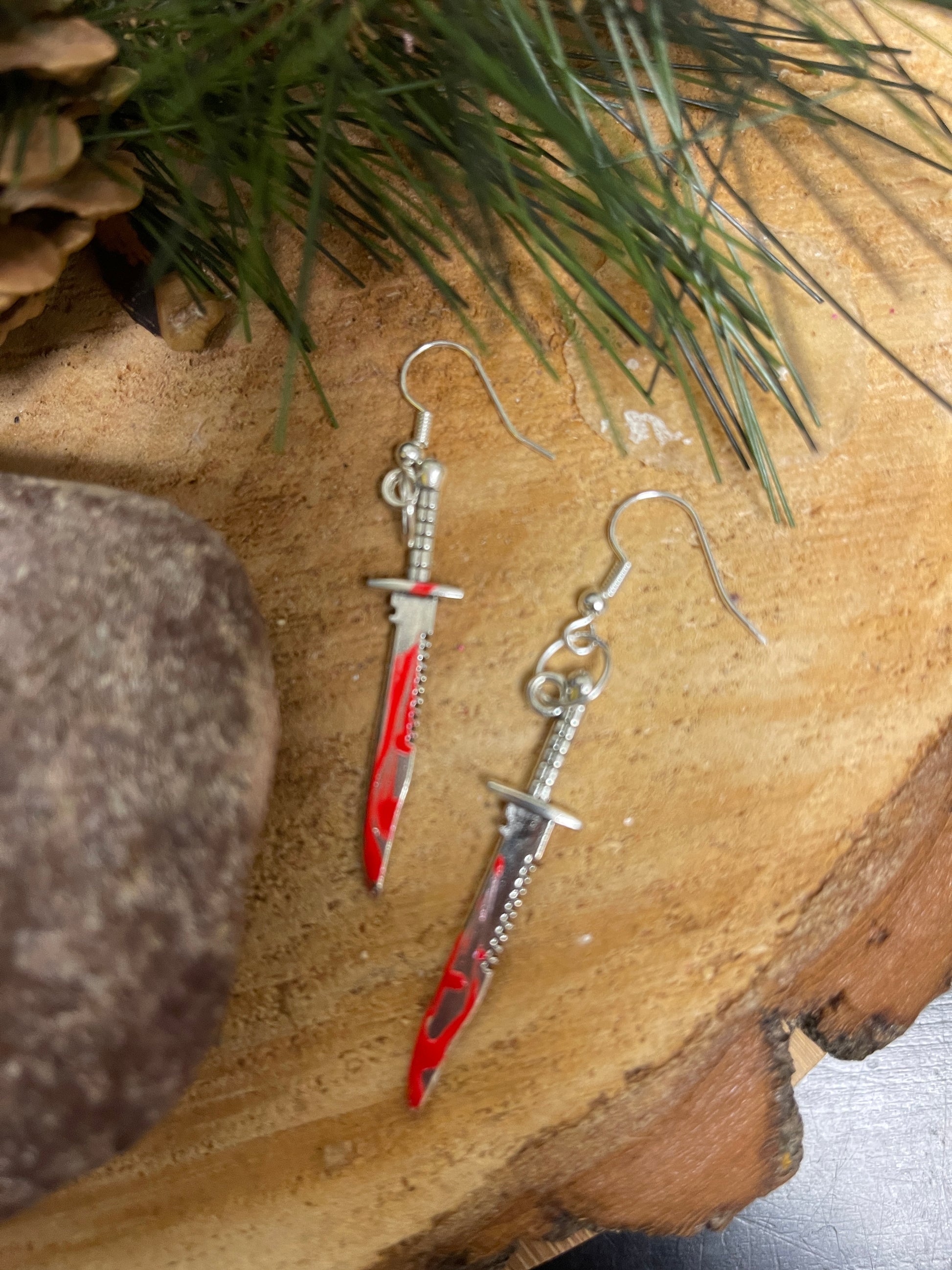 Bloody Hunting knife Charm Wire EarringPink tiful of LOVE