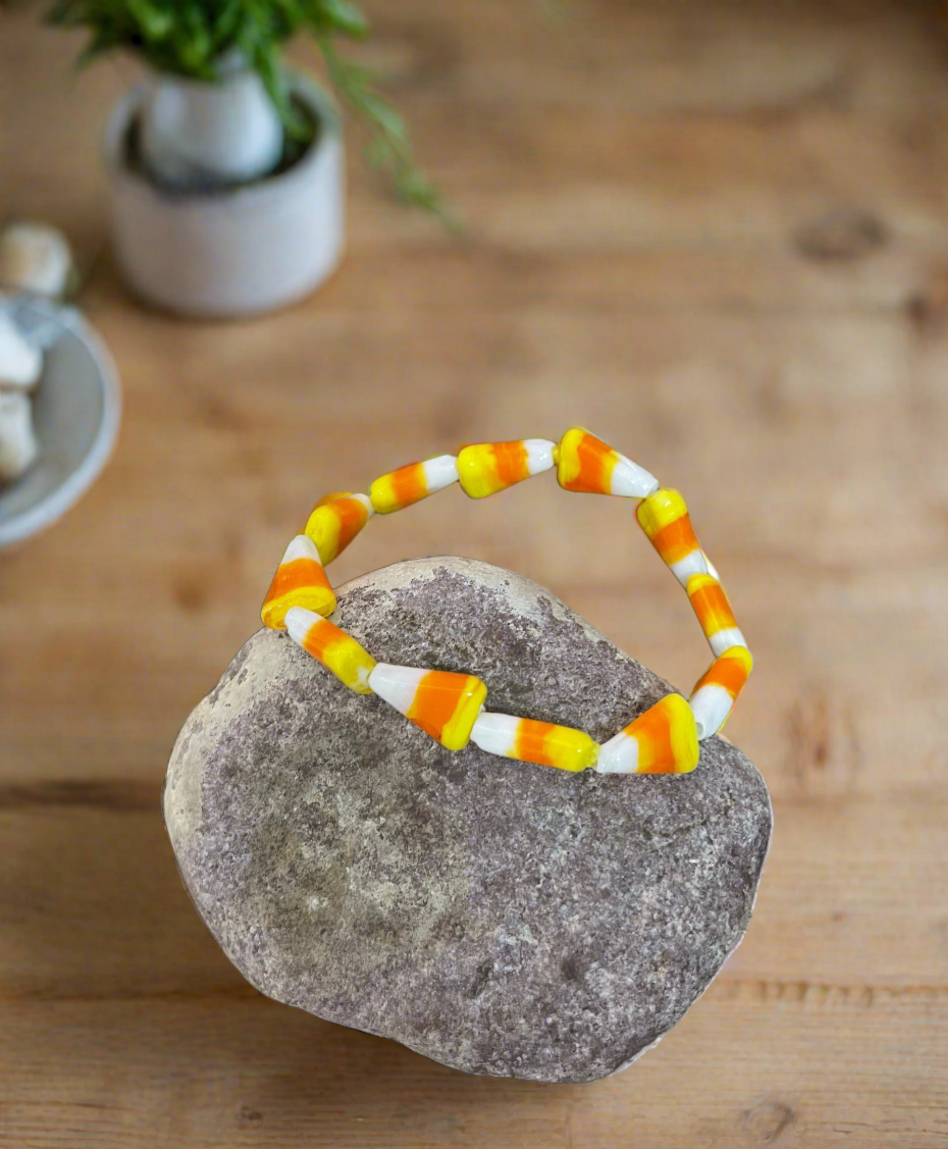 CANDY CORN beaded Stretch bracelet (BT104-candycorn-CEC)Pink tiful of LOVE