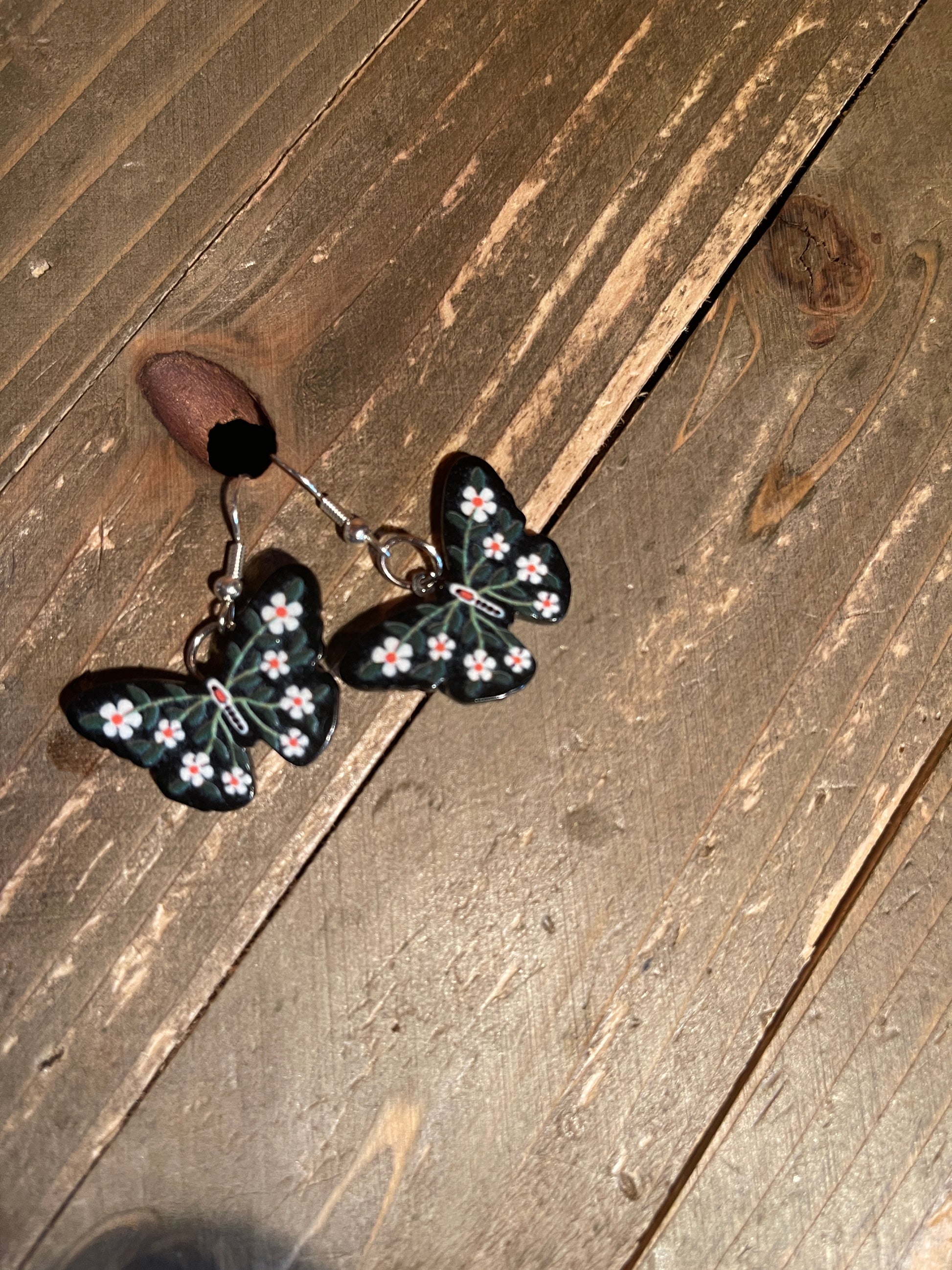Black Floral Butterfly charm Wire EarringPink tiful of LOVE