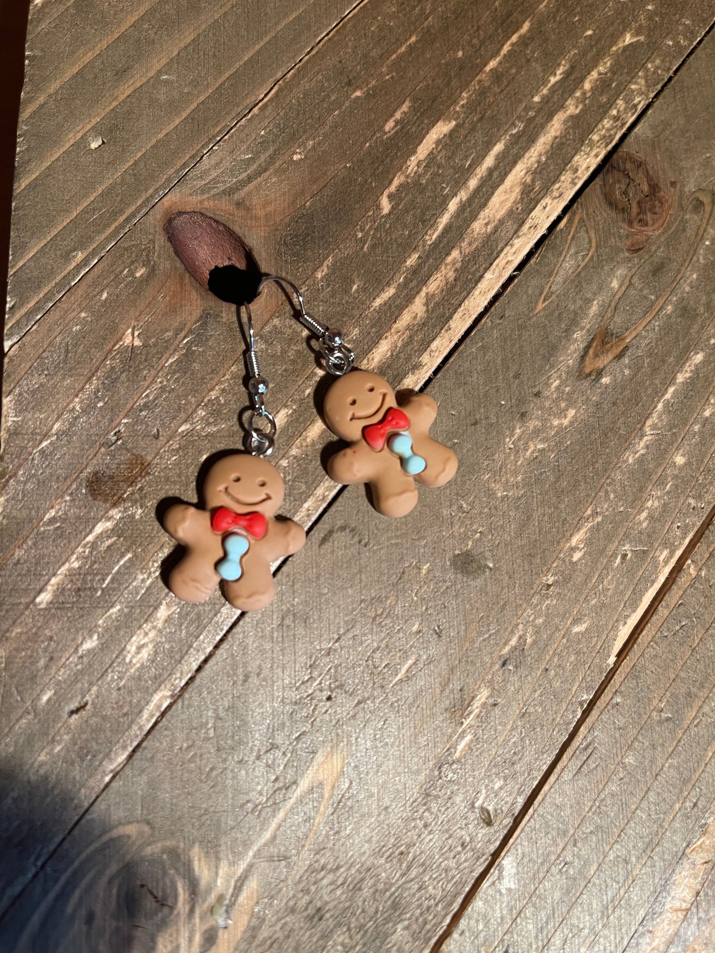 Gingerbread Man with red bow and blue buttons Wire  EarringsPink tiful of LOVE