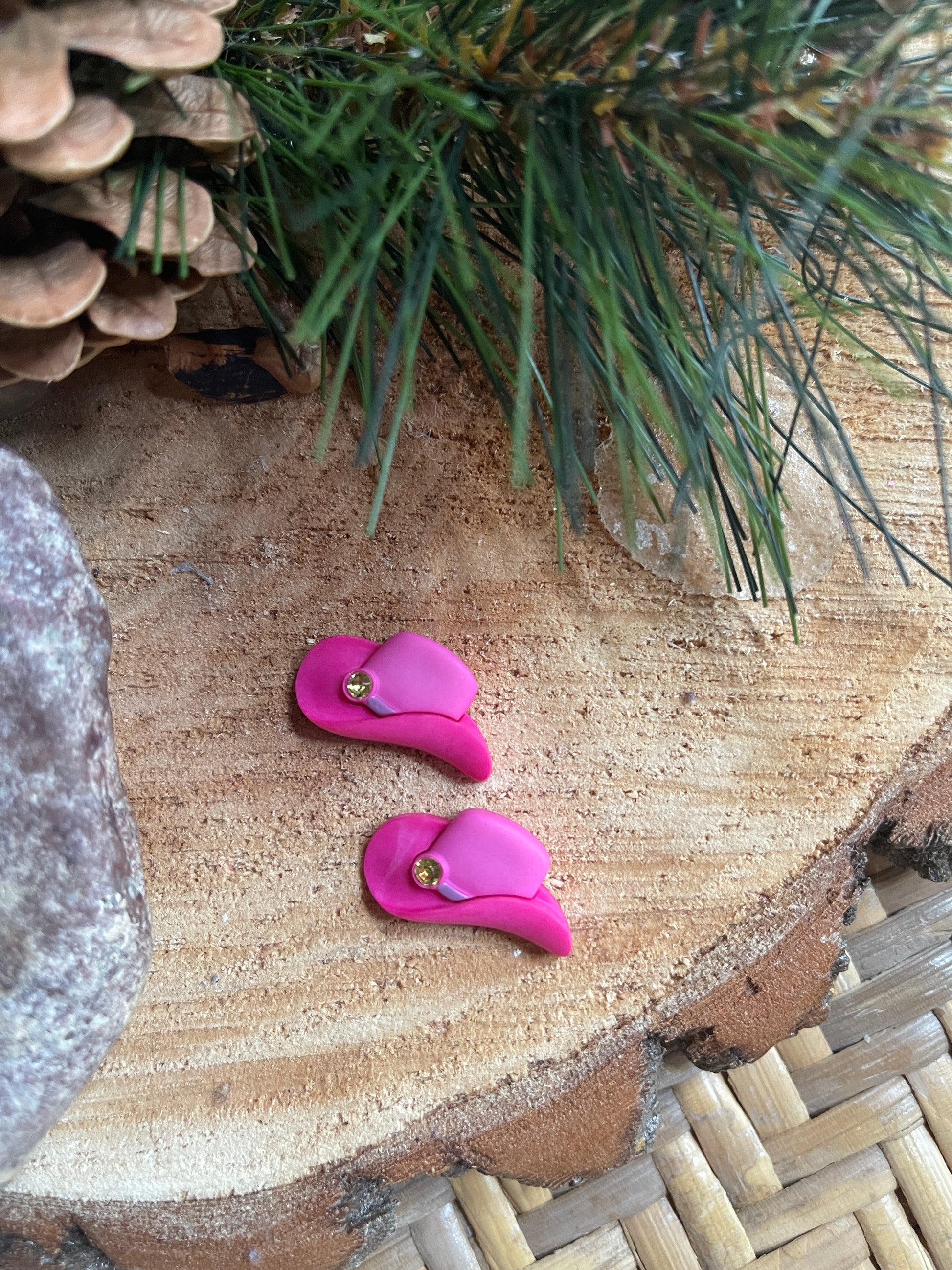 Cowboy Hat Stud earrings (3 colors)Pink tiful of LOVE