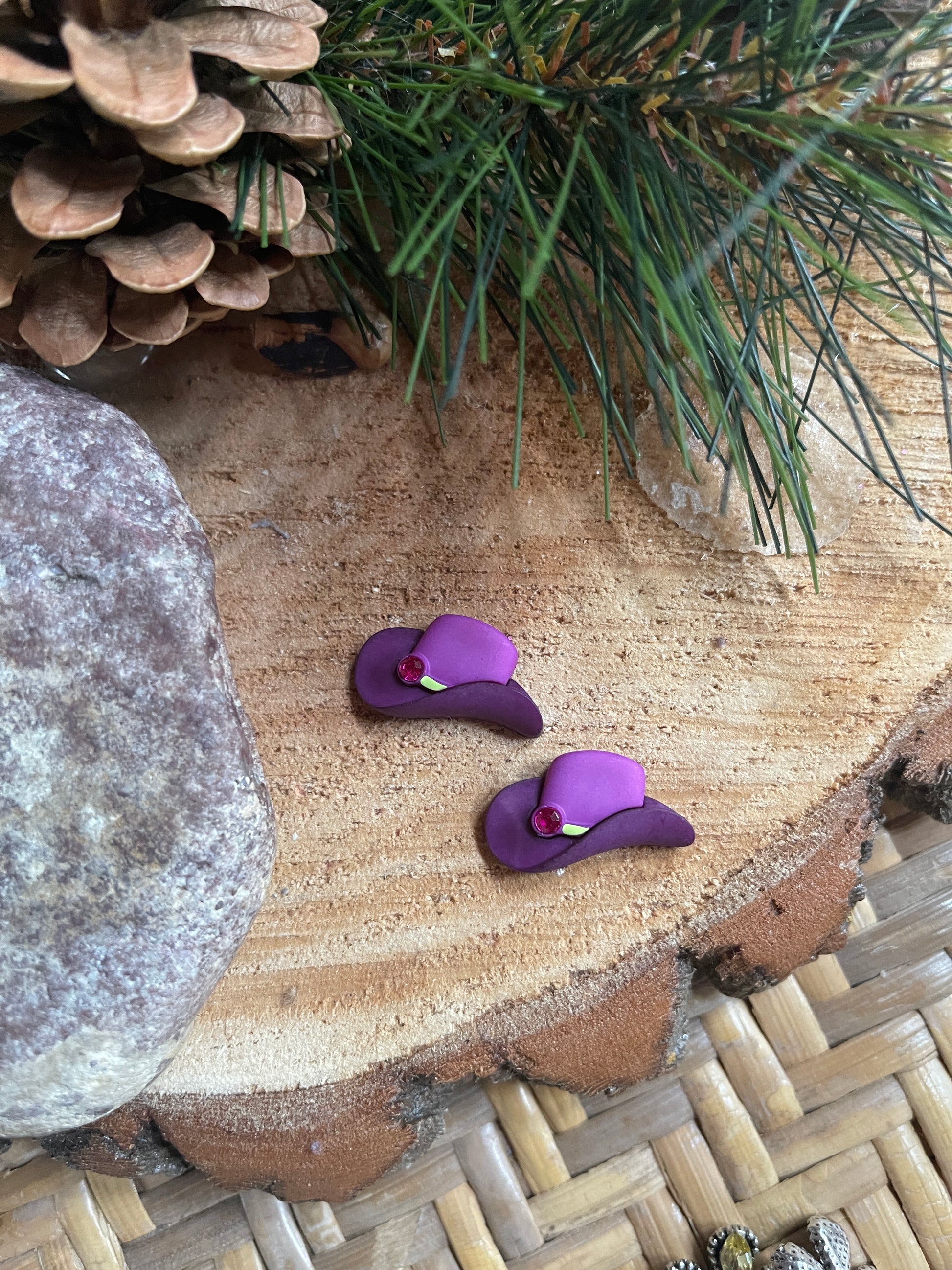 Cowboy Hat Stud earrings (3 colors)Pink tiful of LOVE