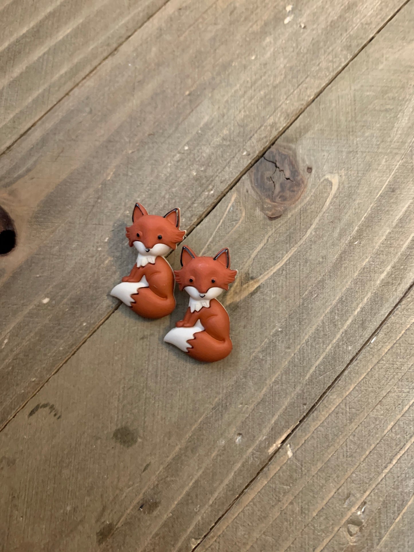Outfoxed Stud Earrings – Sitting Fox Woodland Jewelry