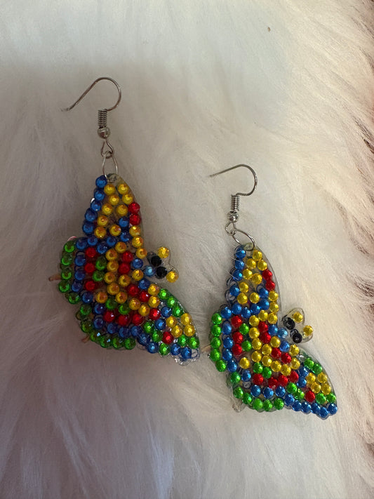 🦋 Diamond Art Butterfly Earrings -18