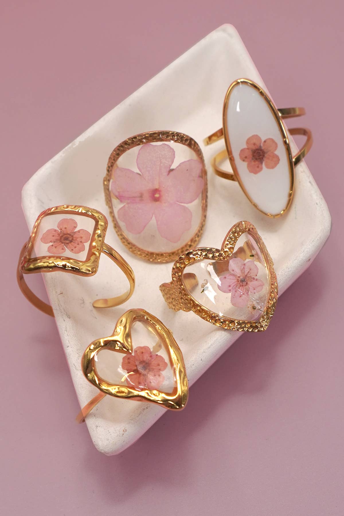JOSSLYN by wall to wall - 18K STAINLESS STEEL TARNISH FREE FLORAL RINGS | 40R104: HEART APRICOT