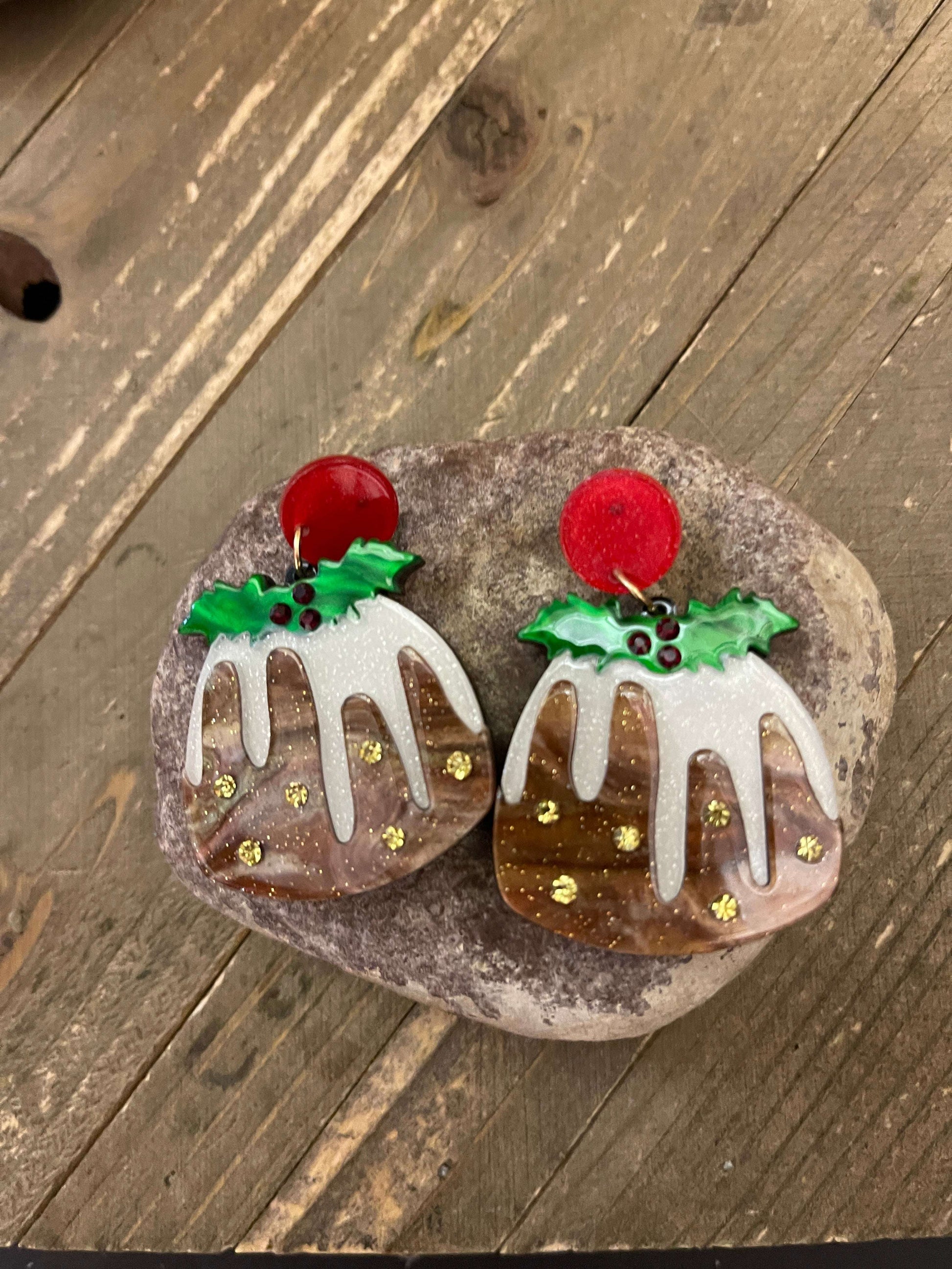 Acrylic Holiday Bundt Cake Dangle EarringsPink tiful of LOVE