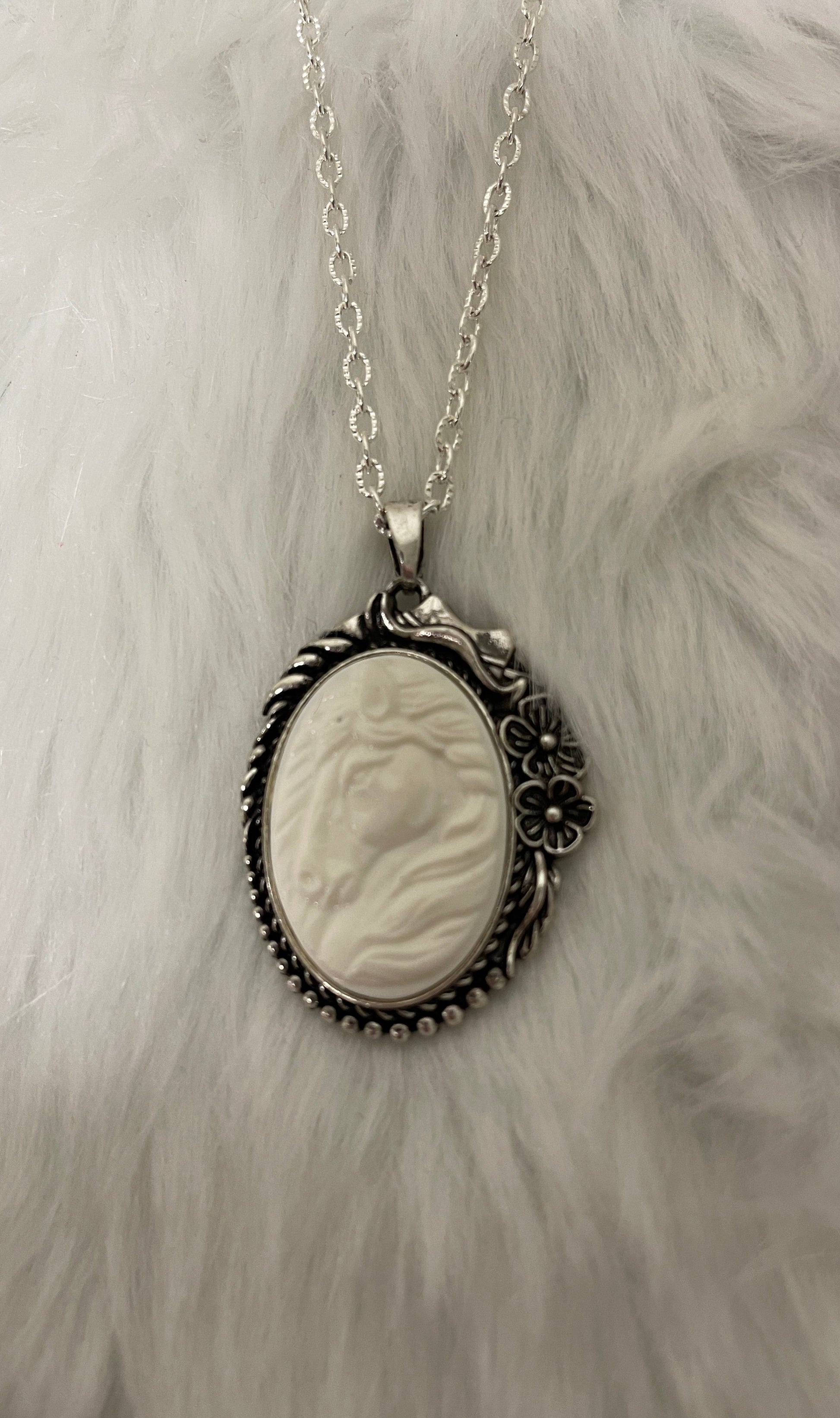 Horse Cameo Pendant on a Silver chain NecklacePink tiful of LOVE