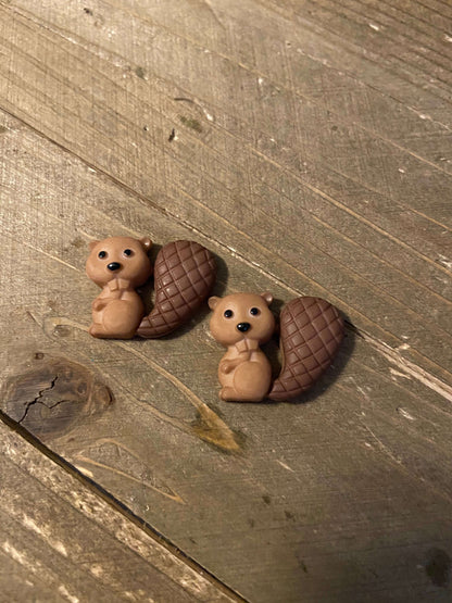 BACKYARD BUDDIES Post Earrings (6 animals to choose from)Pink tiful of LOVE