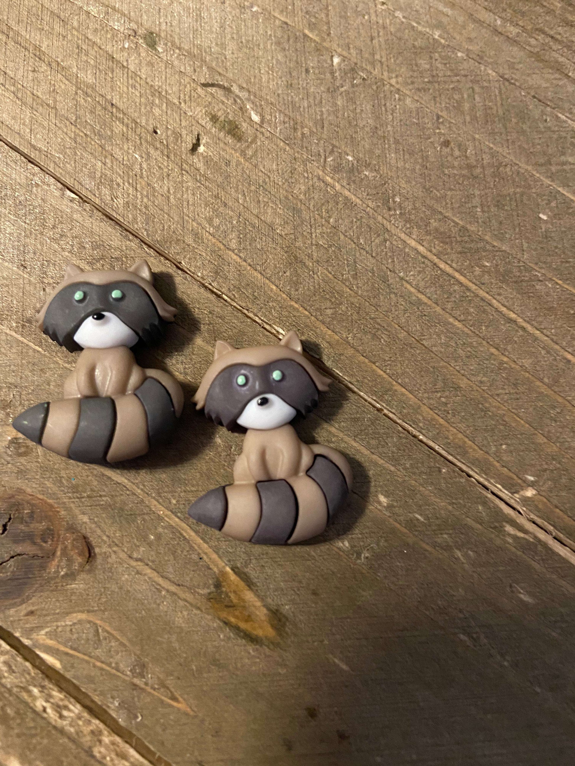 BACKYARD BUDDIES Post Earrings (6 animals to choose from)Pink tiful of LOVE