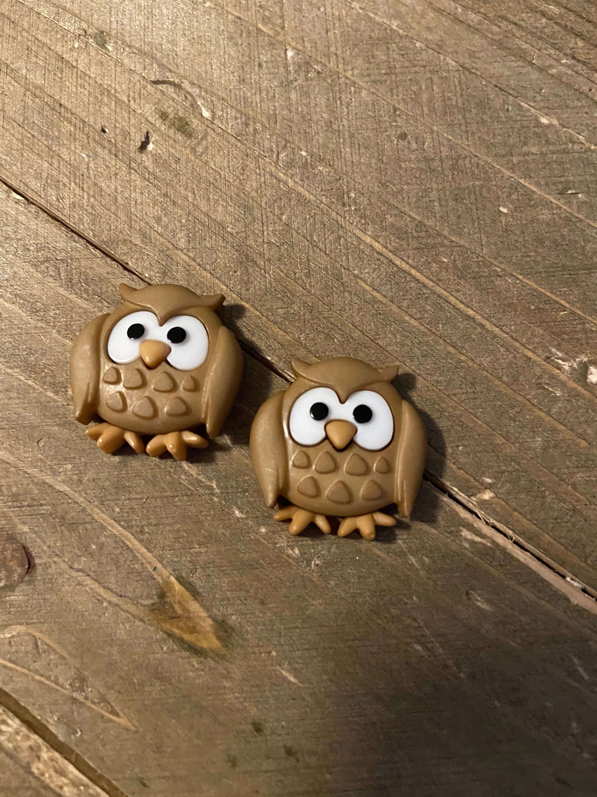 BACKYARD BUDDIES Post Earrings (6 animals to choose from)Pink tiful of LOVE