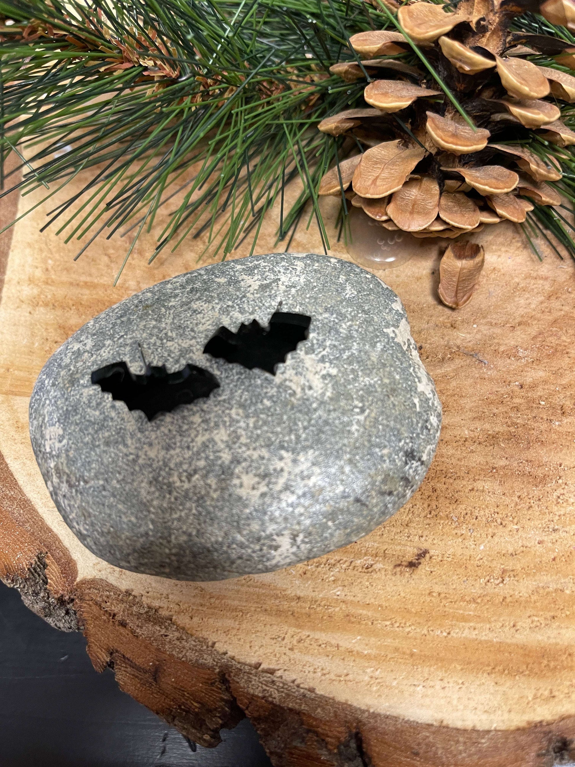 Black Bat Stud EarringsPink tiful of LOVE