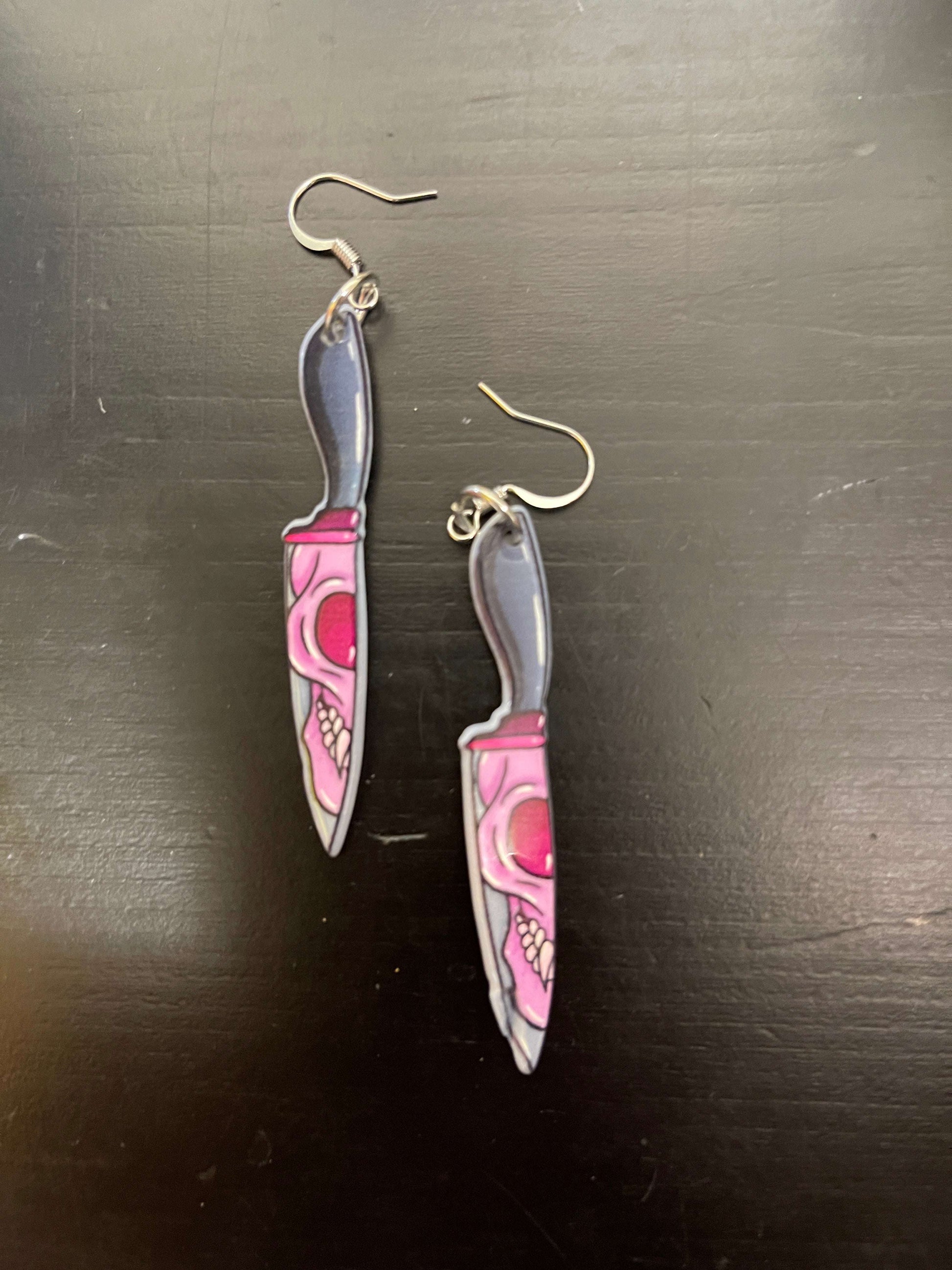 Black &amp;amp; Pink Knife with Skull Face Charm Wire EarringPink tiful of LOVE