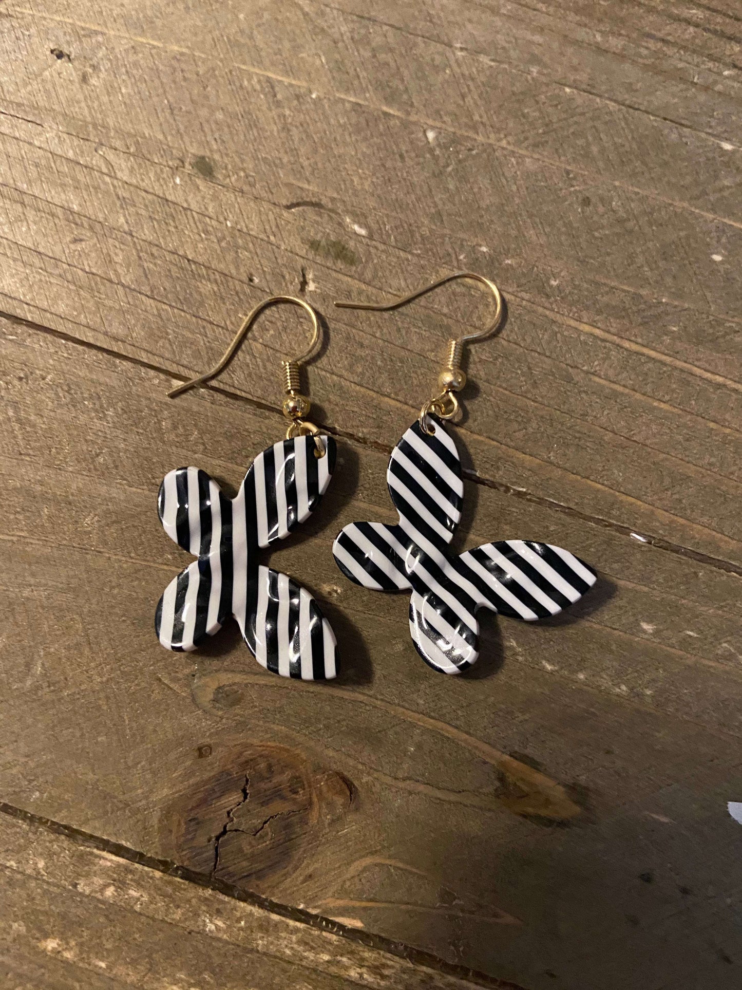 Black &amp;amp; White Striped Butterfly Charm Wire EarringsPink tiful of LOVE